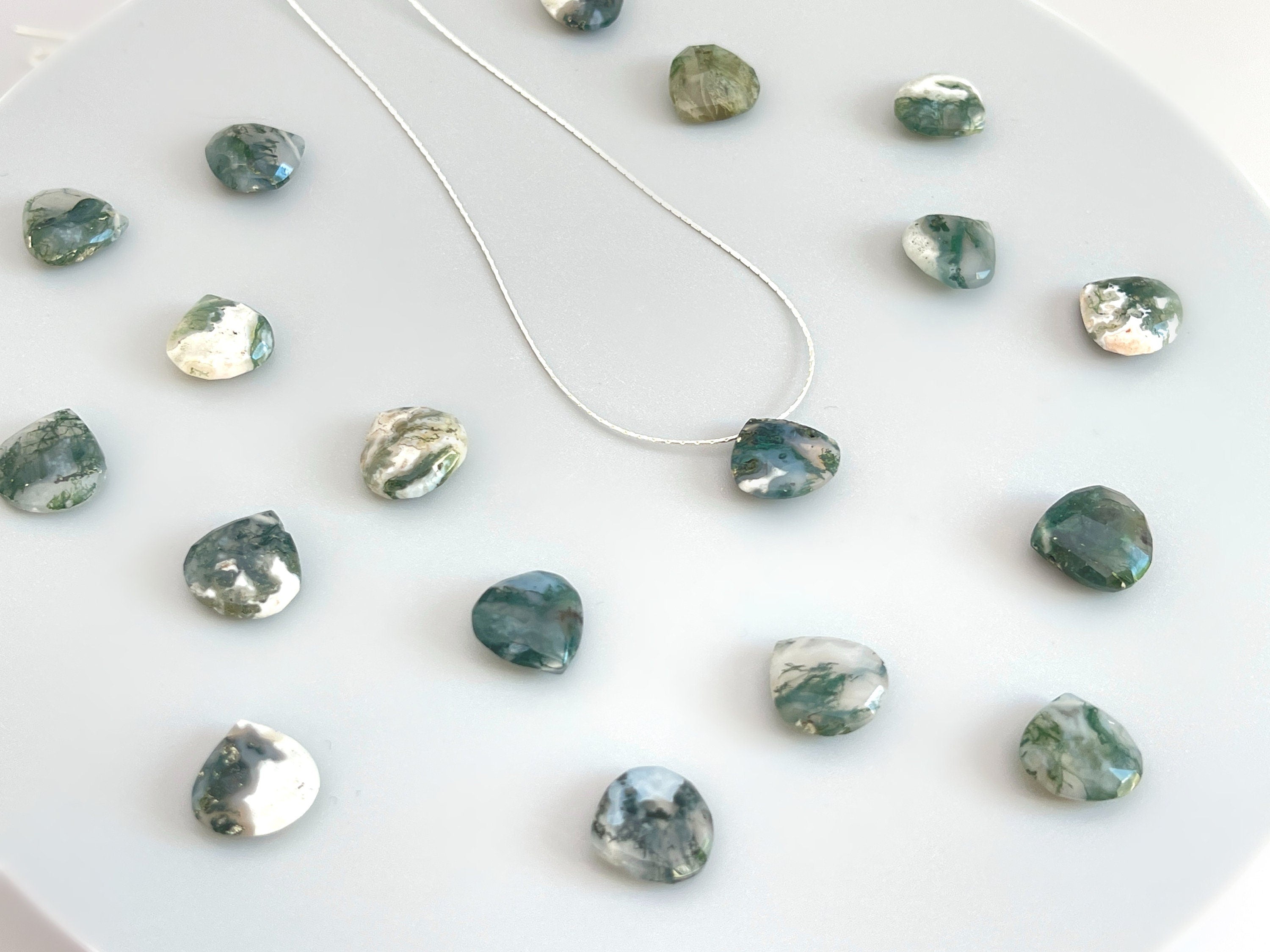 Moss Agate necklace, Handmade crystal gemstone choker necklace for women