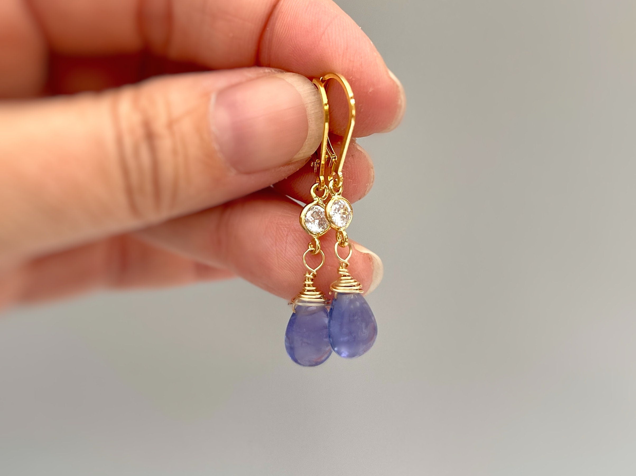 Dainty Tanzanite Earrings dangle, Gold Dangly purple gemstone crystal 14k Handmade December Birthstone Jewelry for women