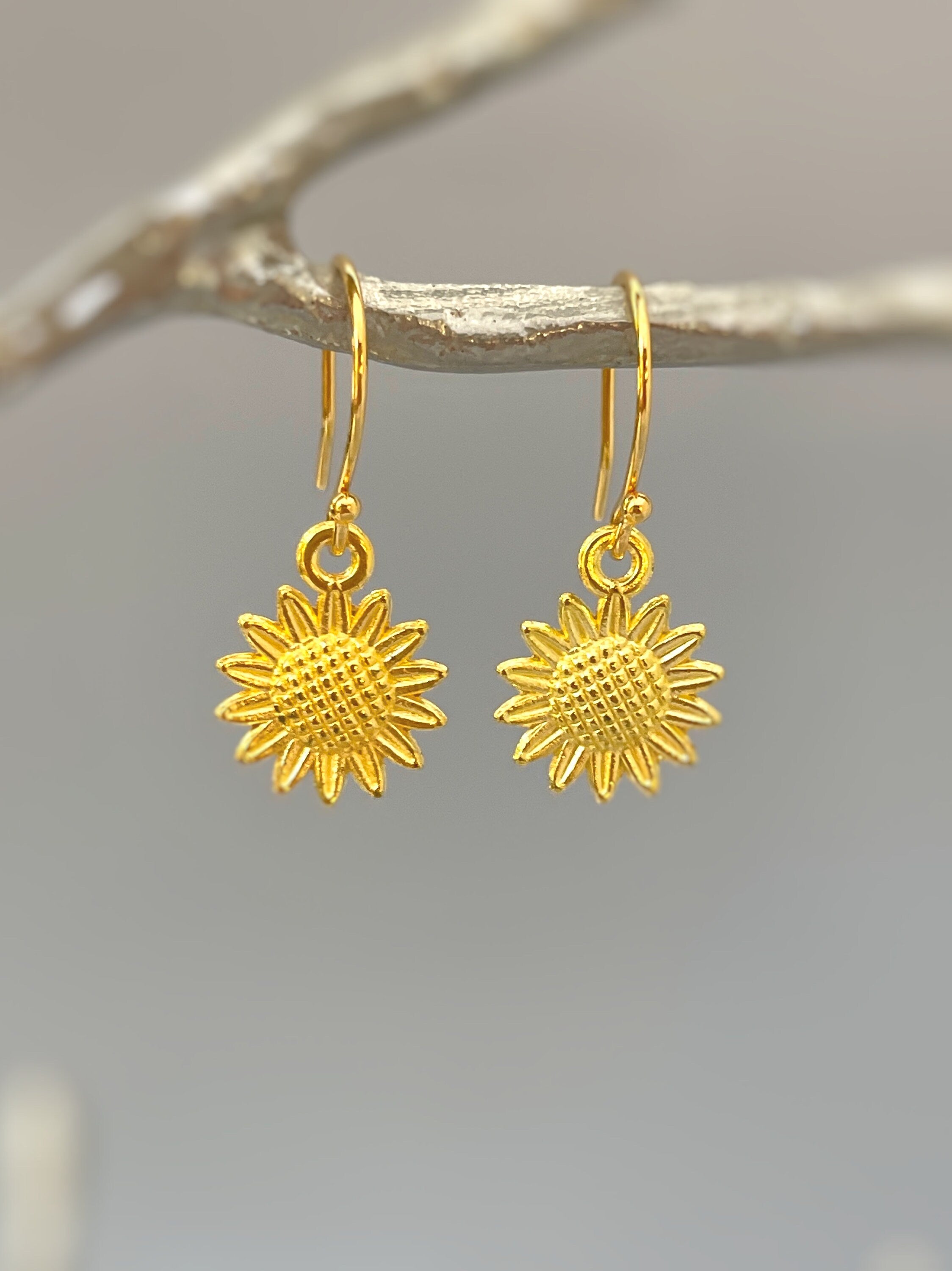 Sunflower Earrings dangle Gold Boho dangling flower earrings for women lightweight unique floral Summer Sunflower jewelry for wedding