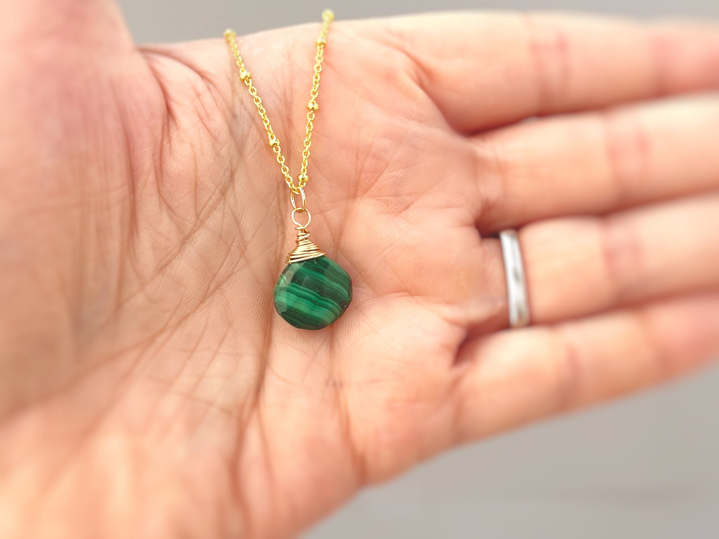 Facetted Malachite Necklace Gold