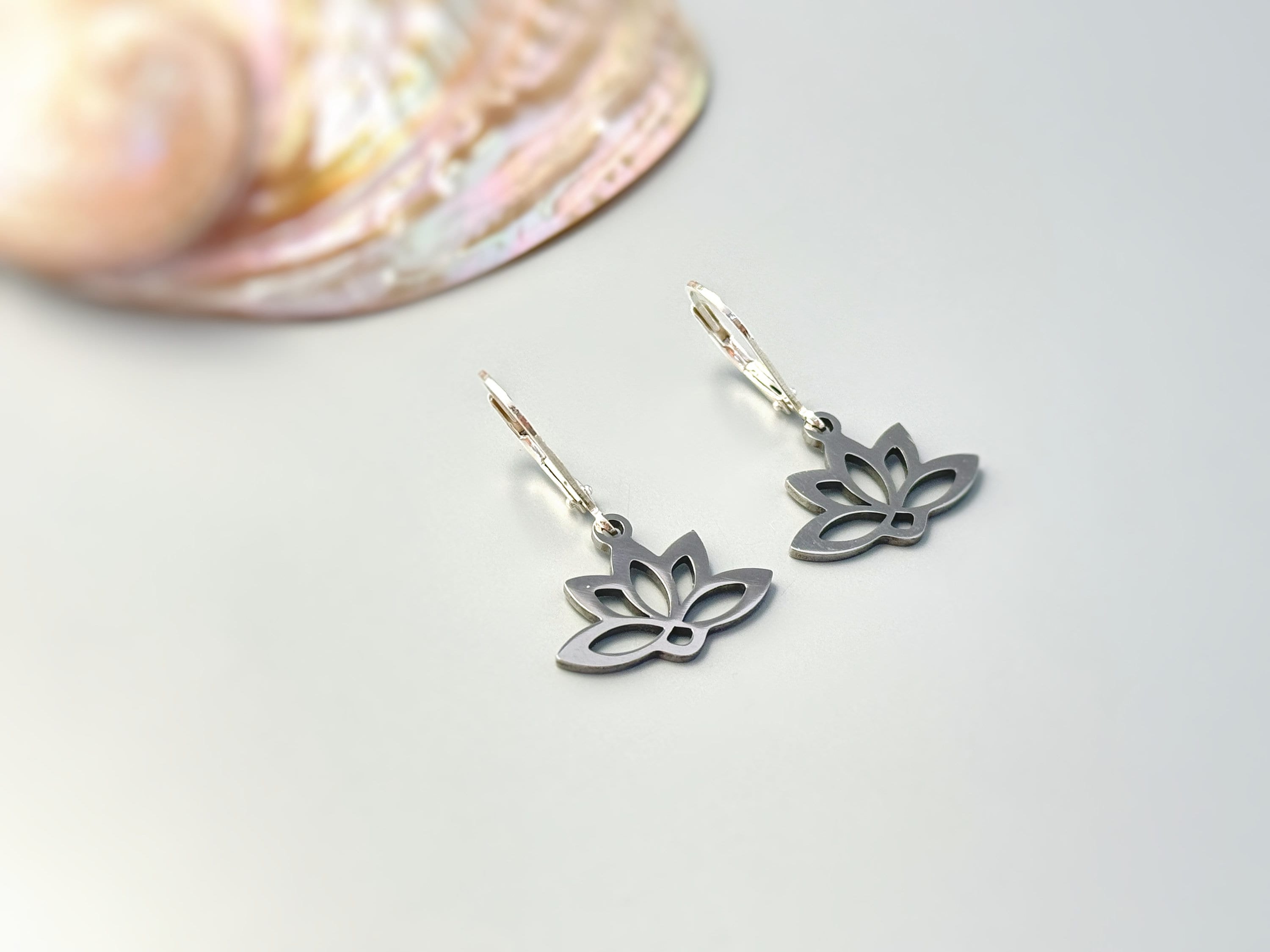 Silver Water lily Floral Earrings dangle