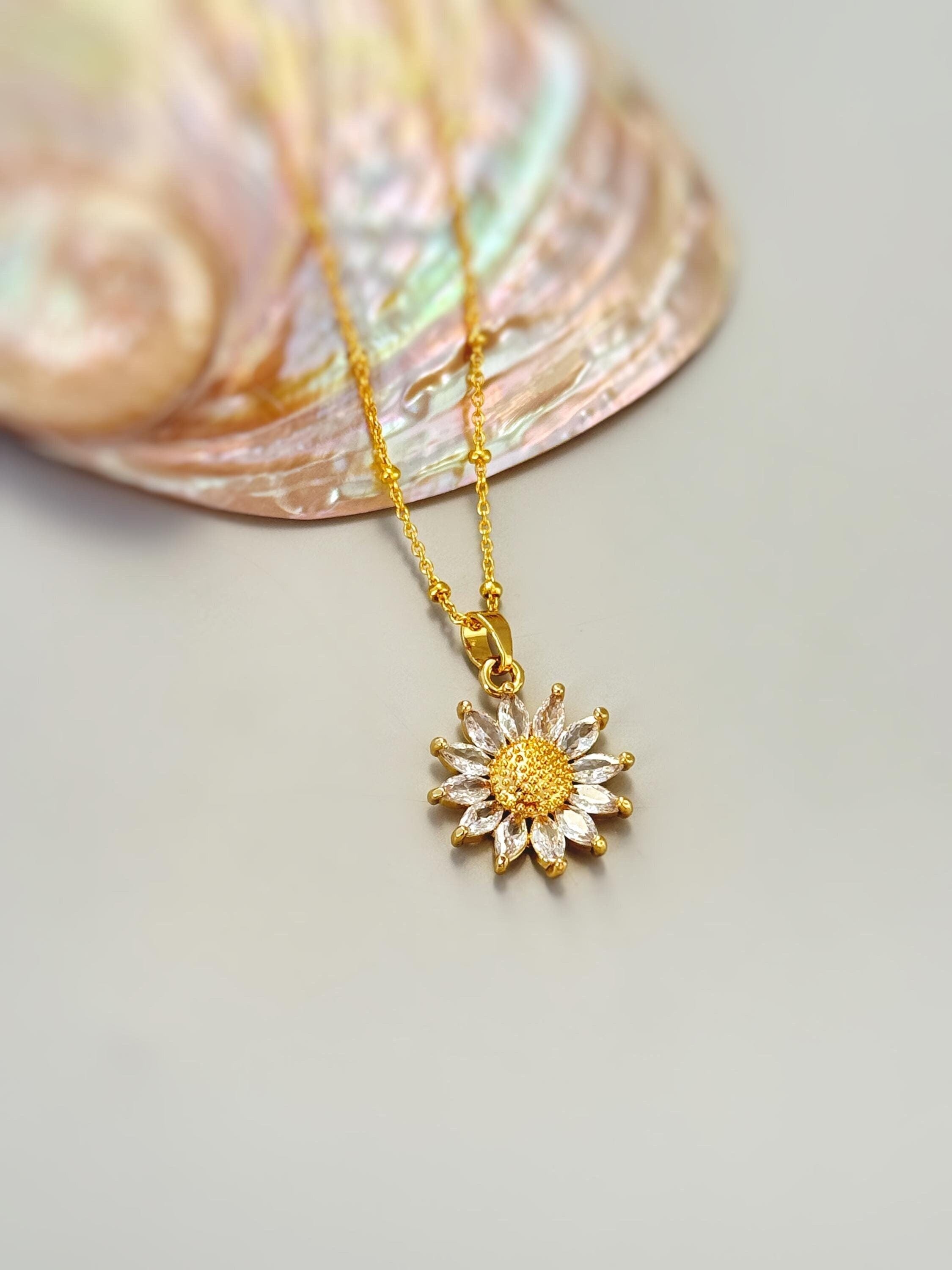 Crystal Sunflower Necklace 18k gold birth flower pendant for women summer jewelry for August, July birthday gift for mom, wife, sister