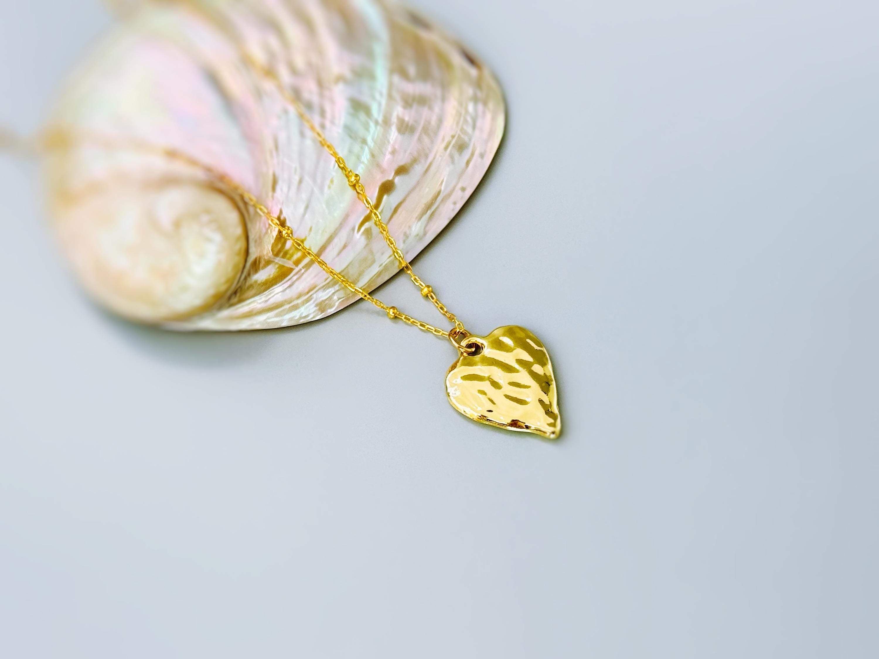 Hammered Gold Heart Necklace silver heart pendant for women romantic handmade jewelry gift for mom, grandma, wife, sister bff, girlfriend