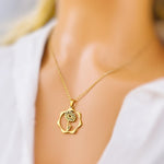 Dasiy Necklace gold, silver birth flower pendant for women spring Birthflower jewelry April birthday gift for gardener mom wife sister