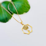 Dasiy Necklace gold, silver birth flower pendant for women spring Birthflower jewelry April birthday gift for gardener mom wife sister