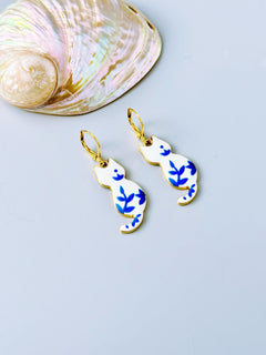 White Cat Earrings gold dangle Cat Jewelry, Gold Leverbacks, Blue Porcelain Earrings Chinoiserie style Cat Lover Gift for veterinarians, vet