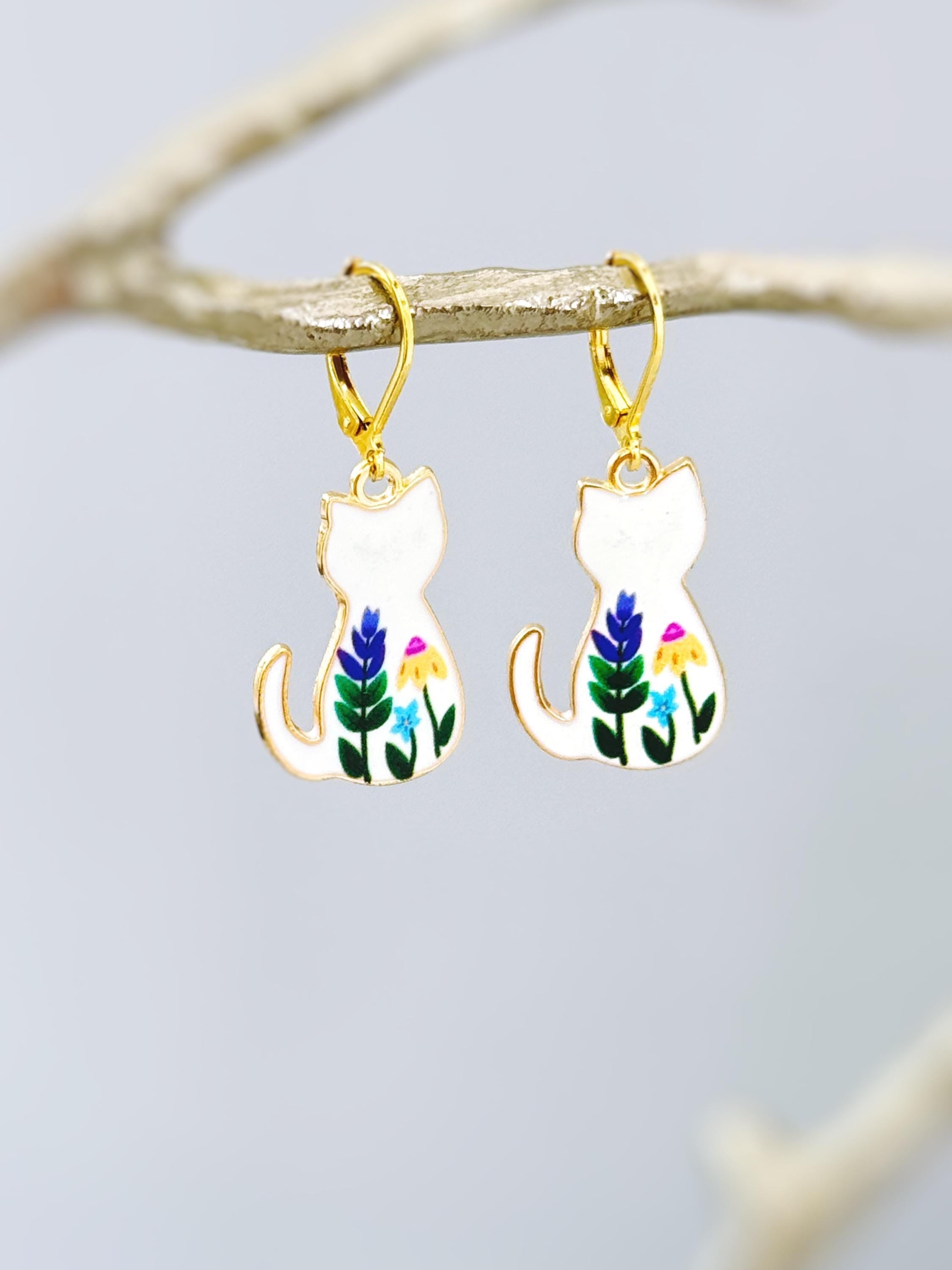 White Cat Earrings dangle cute Cat Jewelry, Gold Leverbacks, white floral flower Earrings style Cat Lover Gift for gardeners, moms, vets bff