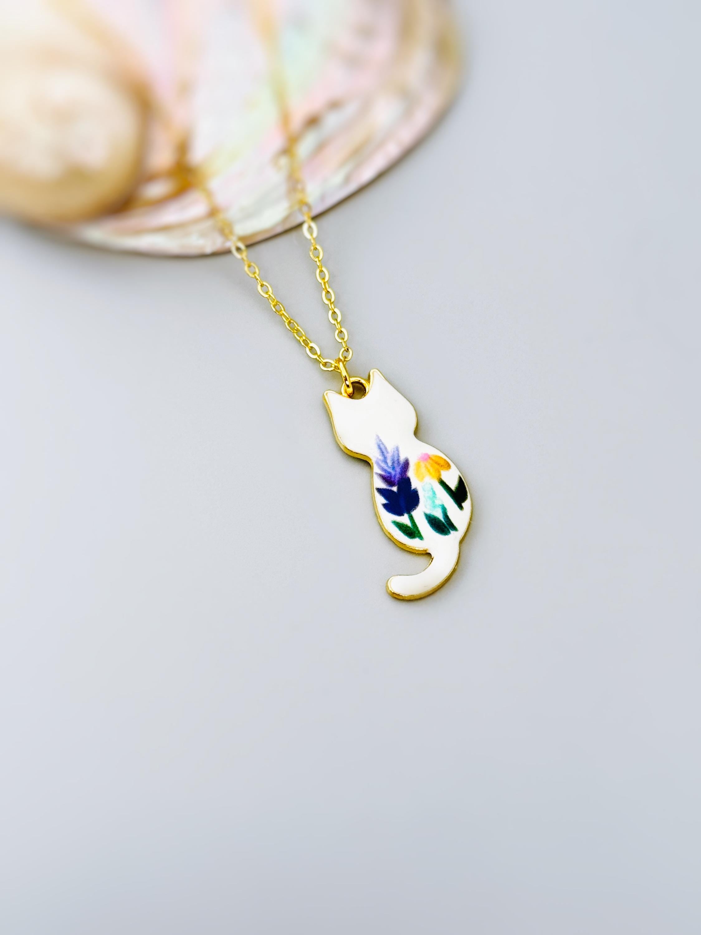White Cat Necklace Gold Cute Cat Floral Jewelry for women flower pendant Cat Lover Gift for mothers day, moms, veterinarians, vet techs