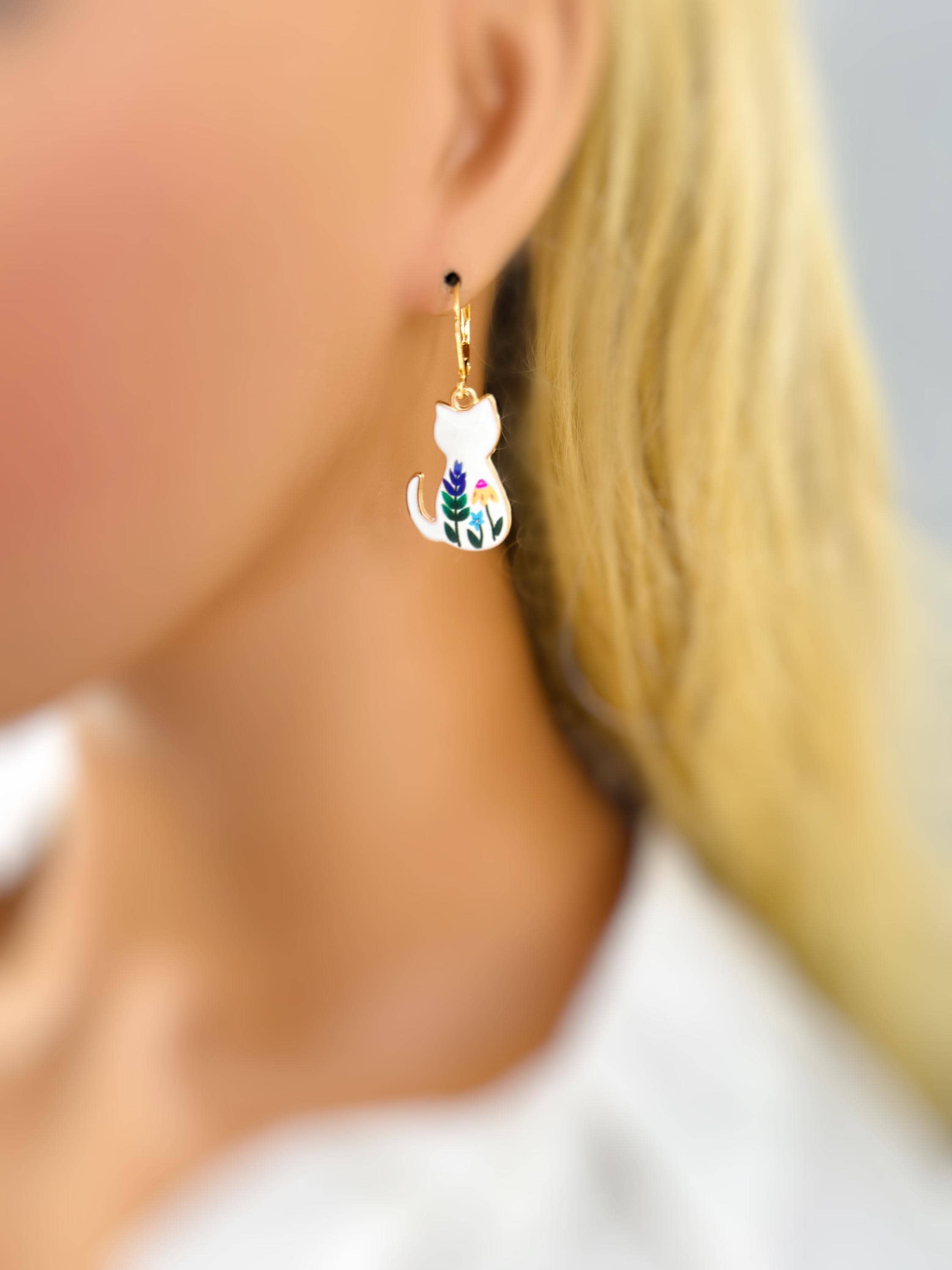 White Cat Earrings dangle cute Cat Jewelry, Gold Leverbacks, white floral flower Earrings style Cat Lover Gift for gardeners, moms, vets bff