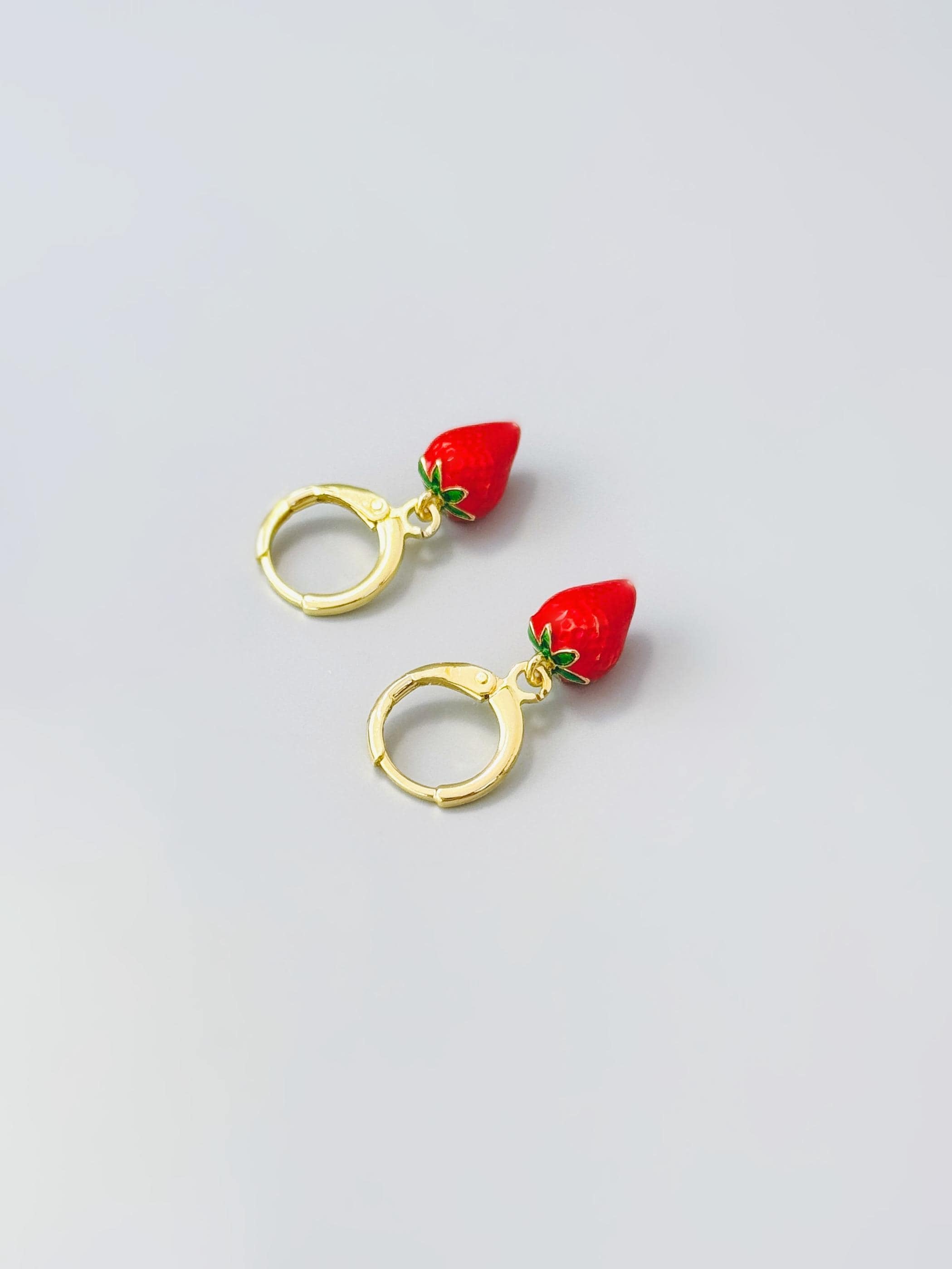 Dainty Strawberry Huggie Hoop Earrings Gold Red Charm Earrings, Cottagecore Jewelry Fruit Chef Gift, Cute Summer Earrings gift for gardener