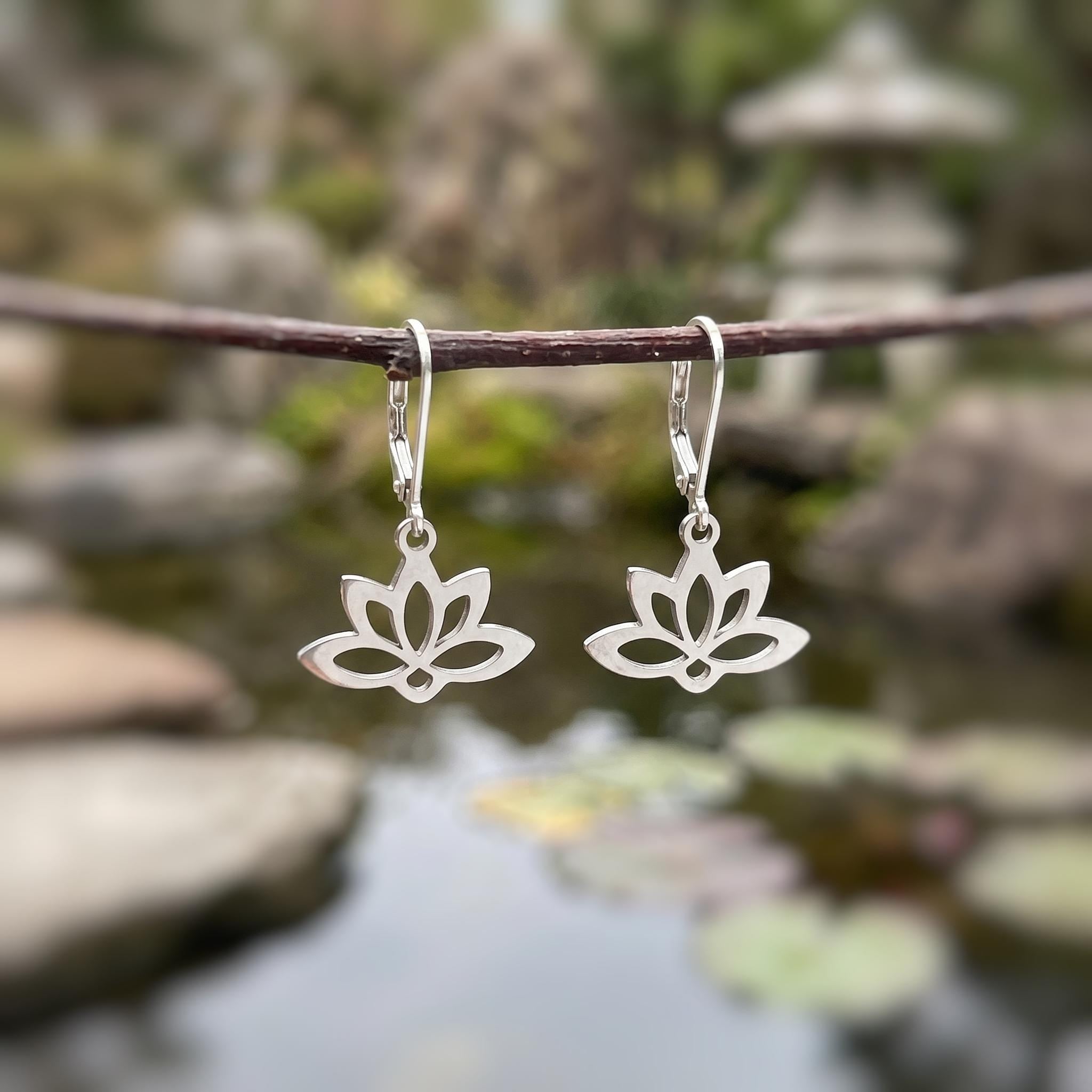 Silver Water lily Floral Earrings dangle