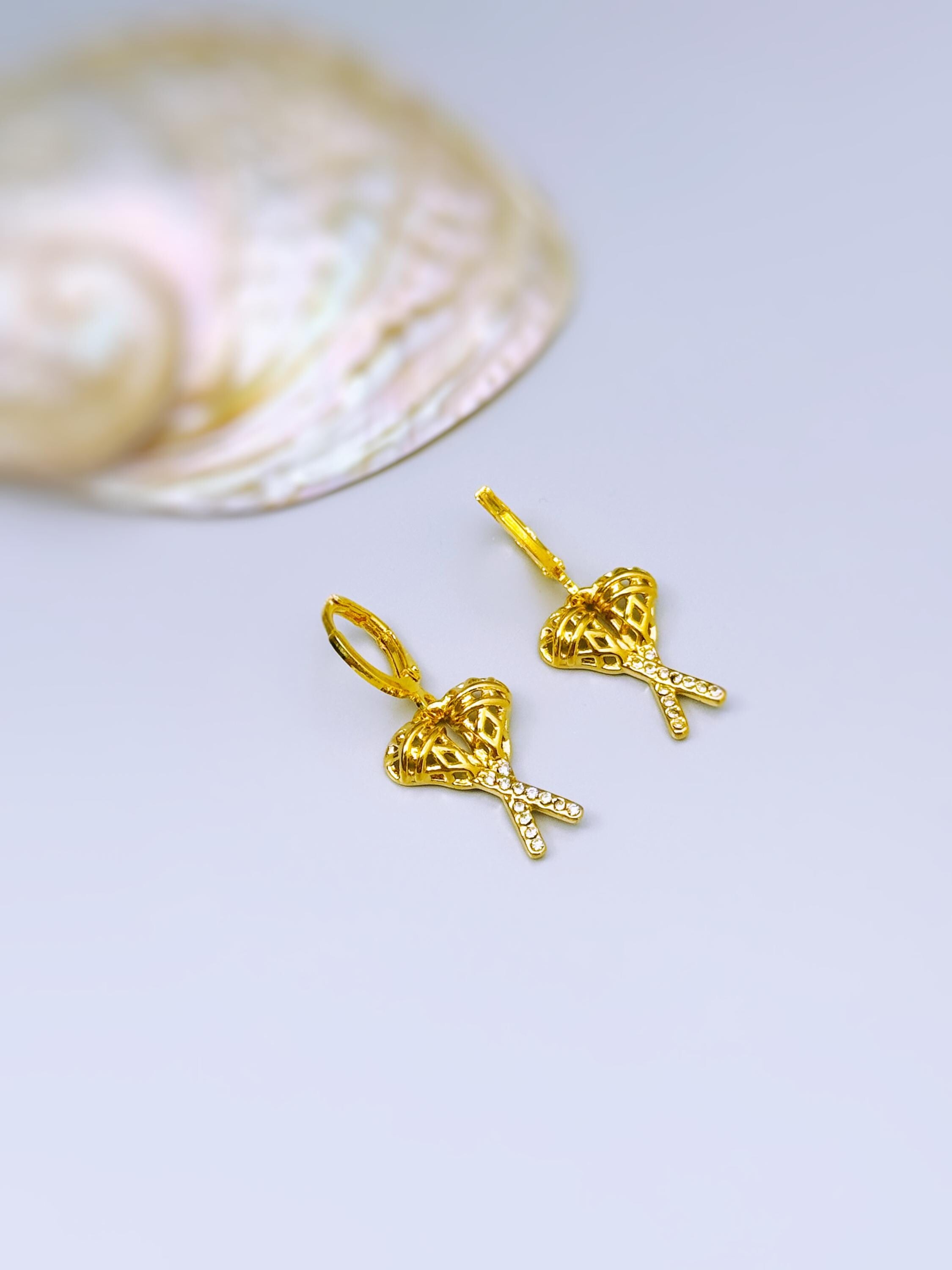 Lacrosse Earrings Gold Leverbacks, Lacrosse Jewelry, team mom coach gift for Her, Sports Earrings, cute sporty lax Lacrosse accessories