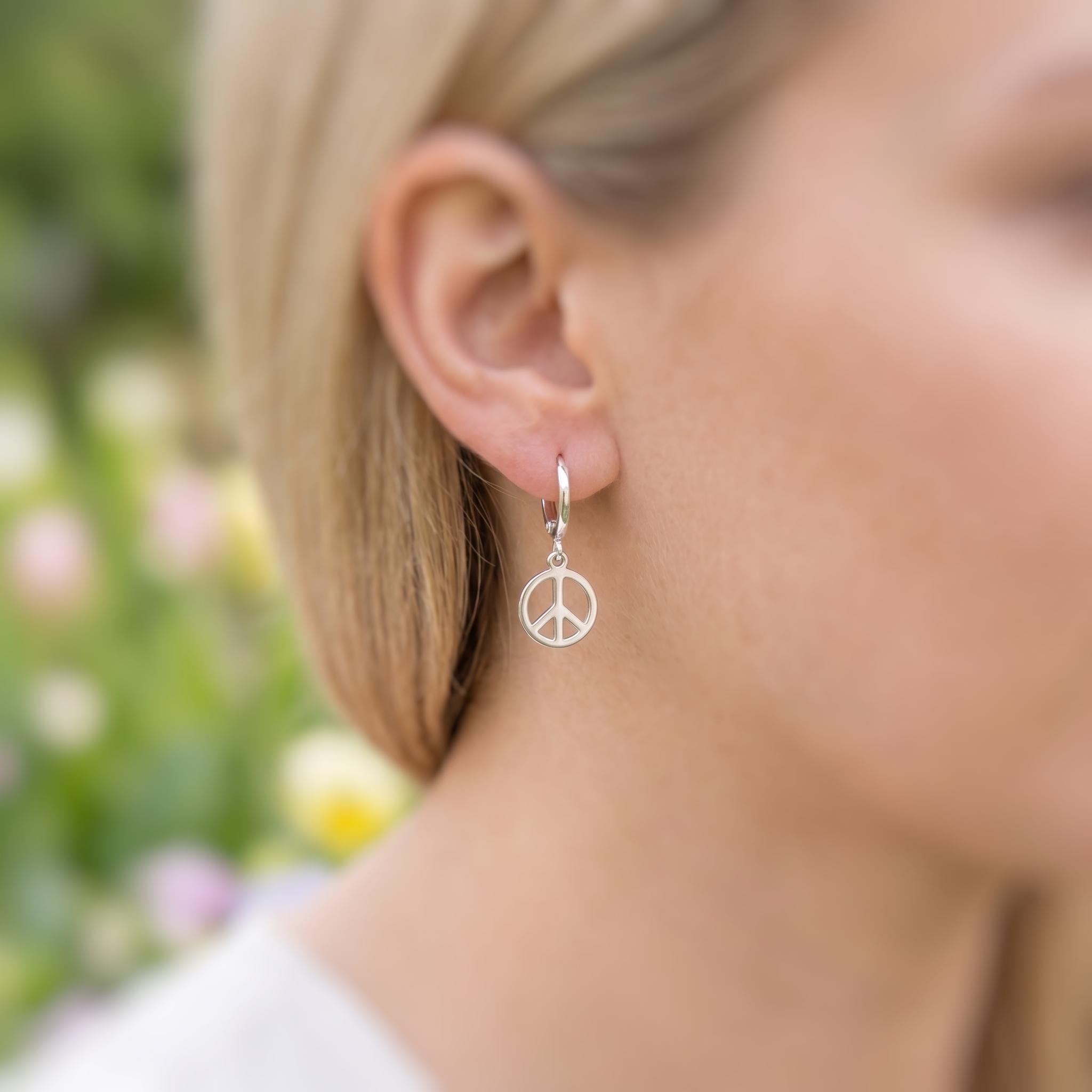 Dainty Peace Sign Huggie Hoop Earrings, Silver Dangle Minimalist Boho 90s Jewelry, Hippie Chic Love and Peace Festival Earrings for her