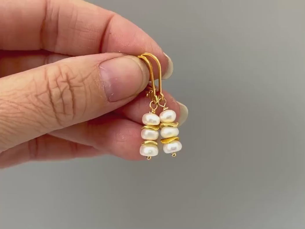 Dainty Pearl drop earrings, 14k Gold, Boho freshwater pearl lightweight earrings
