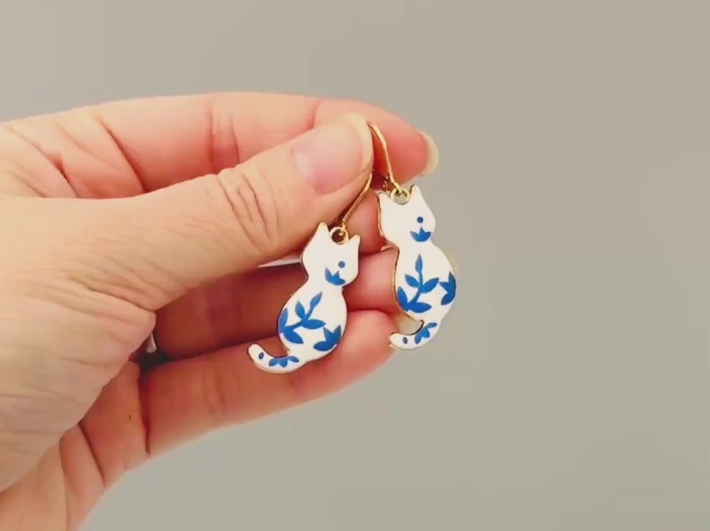 White Cat Earrings gold dangle Cat Jewelry, Gold Leverbacks, Blue Porcelain Earrings Chinoiserie style Cat Lover Gift for veterinarians, vet