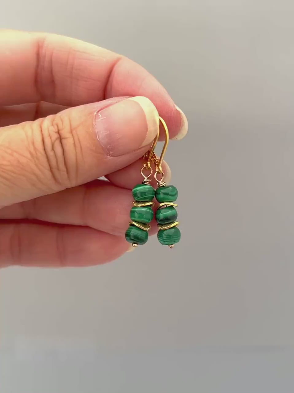 Leightweight Malachite earrings dangle Sterling Silver