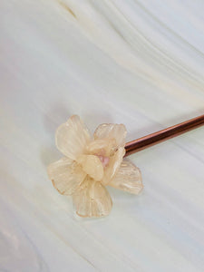 Pink Art Glass Daffodil Flower Hair Stick, Elegant Luxury Shawl Pin