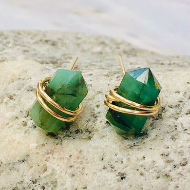 Genuine Emerald crystal point Post Earrings, dainty Genuine Emerald stud earrings, artisan Genuine Emerald  earrings