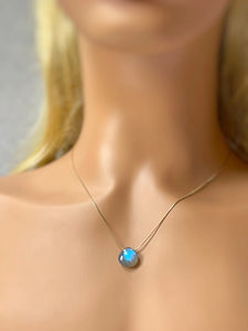 Labradorite floating gemstone Solitaire Necklace