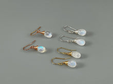 Load image into Gallery viewer, Smooth Moonstone Earrings