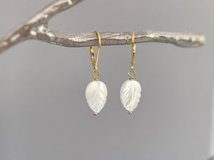 Mother of Pearl Leaf Earrings dangle, drop handmade minimalist pearl jewelry 14k Gold, Silver, Summer Jewelry iridescent beachy shell